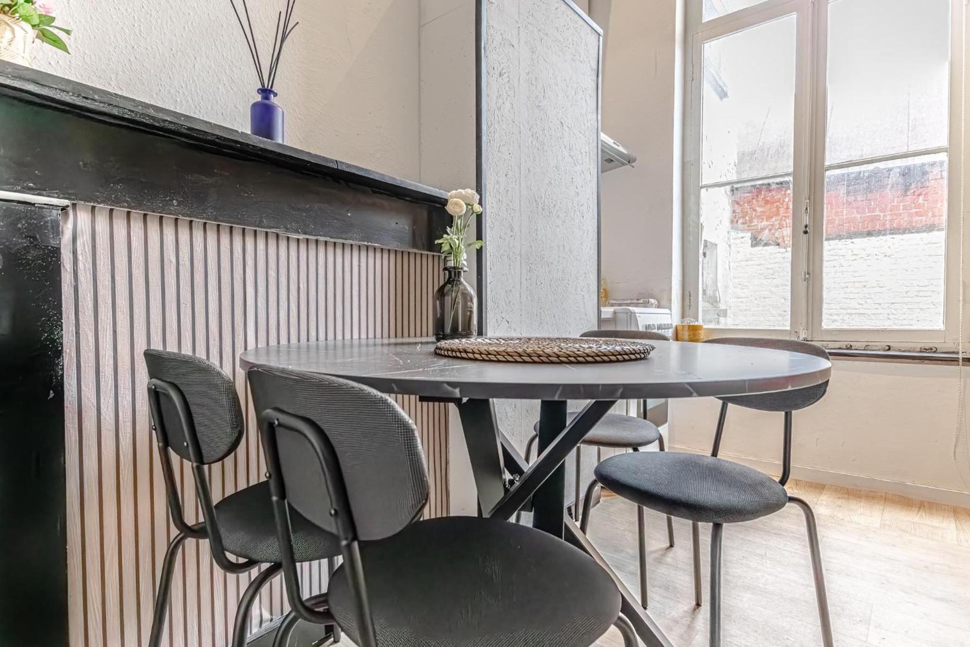 Spacious Shared 5Br Apt In The Heart Of Gent Zewnętrze zdjęcie